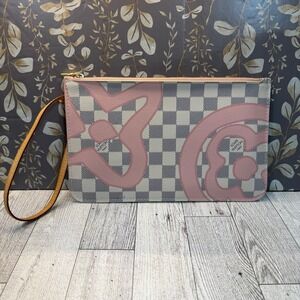 Louis Vuitton Damier Azur Tahitienne Neverfull MM Pouch